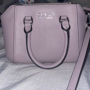 Guess Crossbody